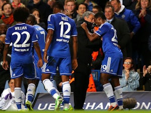 Bizarre Eto'o goal gives Chelsea the lead