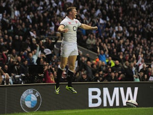Strong first half sets up England win