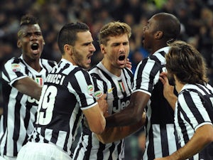 Juve overpower Napoli