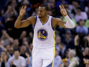NBA roundup: Warriors, Spurs, Cavs win