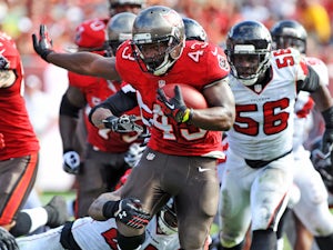 Buccaneers trounce Falcons