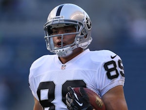 Carr limps out of Raiders' loss