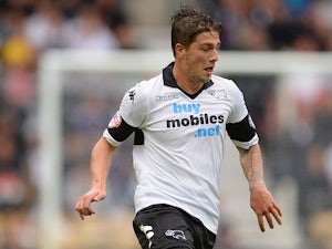 Derby 'reject Blades bid for Freeman'