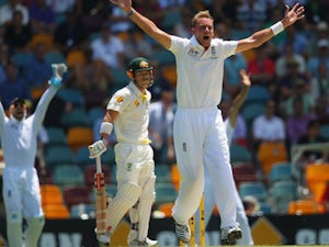 Broad takes two early wickets in Ashes opener