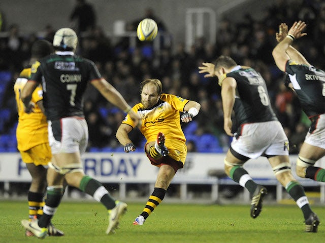 Andy Goode of London Wasps secures the win with a late drop goal during the Aviva Premiership Rugby match between London Irish and London Wasps on November 30, 2013