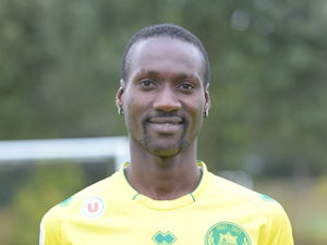 Bangoura signs contract extension with Nantes
