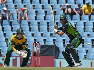 Misbah admits to selection mistakes