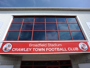 Crawley sign Derby keeper Ross Atkins