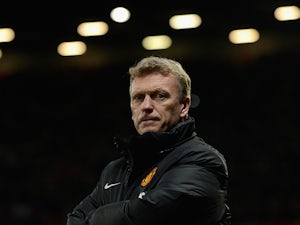 Pardew tells Man United fans to back Moyes