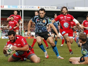 Toulon kick to victory over Exeter