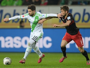Wolfsburg ease past Stuttgart