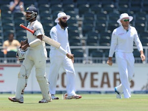 India lose four wickets on fourth morning