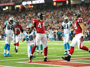 Panthers score late to lead Falcons