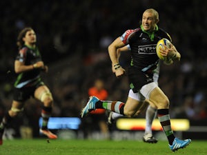 Brown expects tough Saracens test