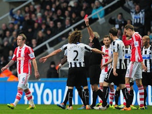 Newcastle thrash nine-man Stoke