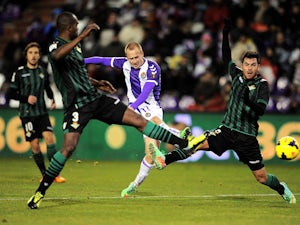 Betis, Valladolid share goalless draw