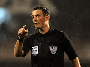 Clattenburg among officials for weekend PL game