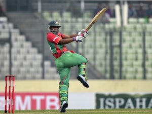 Bangladesh recover to post 275-7 against England