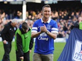 New Everton signing Aiden McGeady applauds the fans prior to the Barclays Premier League match between Everton and Norwich City at Goodison Park on January 11, 2014