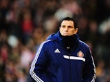 Sunderland manager Gus Poyet looks on before the Barclays Premier League match between Fulham and Sunderland at Craven Cottage on January 11, 2014