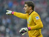Bremen's German keeper Sebastian Mielitz in action during the German first division Bundesliga football match FC Bayern Munich vs SV Werder Bremen in the southern German city of Munich on February 23, 2013