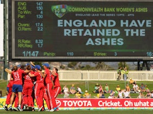 England retain Ashes in Australia