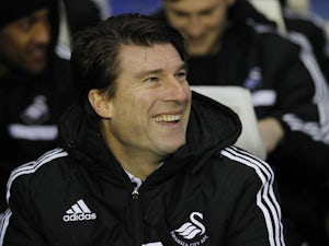 Laudrup interested in Newcastle, West Ham jobs?