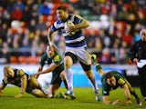 Matt Smith of Bath leaves the Tigers in his wake during the LV Cup match between Leicester Tigers and Bath at Welford Road on January 31, 2014