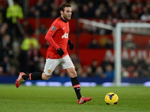 Team News: Giggs leaves out Mata