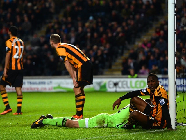 Steve Harper and Maynor Figueroa of Hull City react after conceding the first goal during the Barclays Premier League match between Hull City and Southampton at the KC Stadium on February 11, 2014