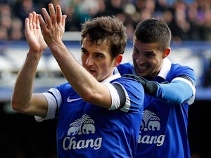 Everton book quarter-final place