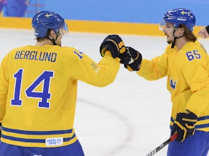 Sweden cruise into ice hockey semi-final