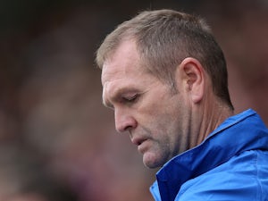 Scunthorpe announce Wilcox sacking