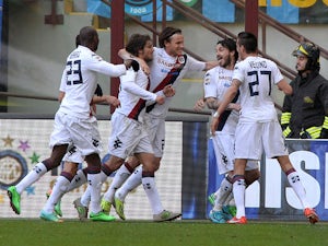 Cagliari edge past 10-man Parma