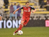 Terry Dunfield #23 of Toronto FC controls the ball against the Columbus Crew on October 28, 2012