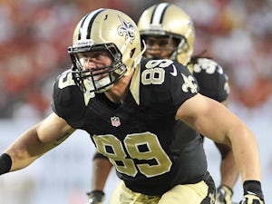 Josh Hill #89 of the New Orleans Saints in action against Tampa Bay Buccaneers on September 15, 2013