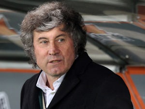 US Sassuolo Calcio head coach Alberto Malesani looks on during the Serie A match between SS Lazio and US Sassuolo Calcio at Stadio Olimpico on February 23, 2014