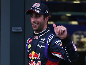 Ricciardo plays down beating Vettel