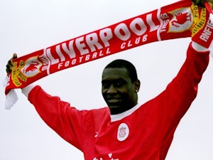 OTD: Heskey signs for Liverpool