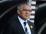 Felix Magath, Manager of Fulham looks on during the Barclays Premier League match between Fulham and Newcastle United at Craven Cottage on March 15, 2014