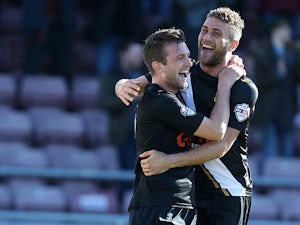 Coventry late show stuns Port Vale