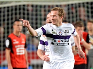 Toulouse edge out Rennes