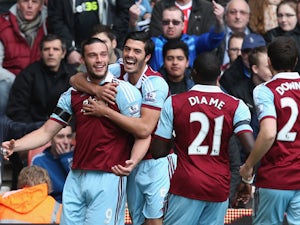 Carroll pleased with West Ham display