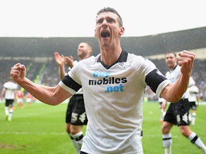 Derby hit five past Forest