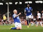 Steven Naismith of Everton celebrates scoring the opening goal during the Barclays Premier League match between Fulham and Everton at Craven Cottage on March 30, 2014