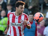 Sunderland's Argentinian forward Ignacio Scocco controls the ball during the English FA Cup quarter-final match against Hull City on March 9, 2014