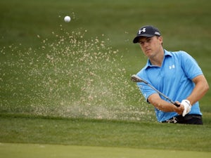 'Nervy' Spieth in a "great position"