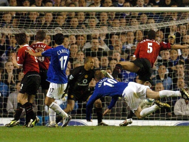 Duncan Ferguson scores for Everton against Manchester United on April 20, 2005.