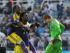 Bony challenges Swans to end on high note