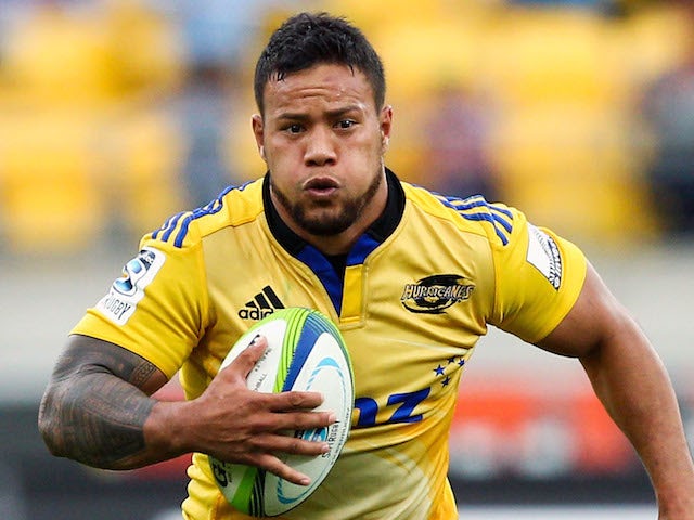 Alapati Leiua of the Hurricanes runs the ball during the round five Super Rugby match between the Hurricanes and the Cheetahs at Westpac Stadium on March 15, 2014